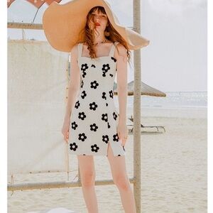 New Petite Studio Tanya Dress Poppy in White - Size XXSmall